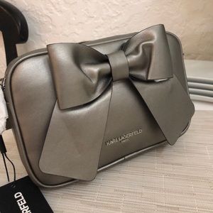 KARL LAGERFELD PARIS CROSSBODY BAG GUNMETAL GRAY